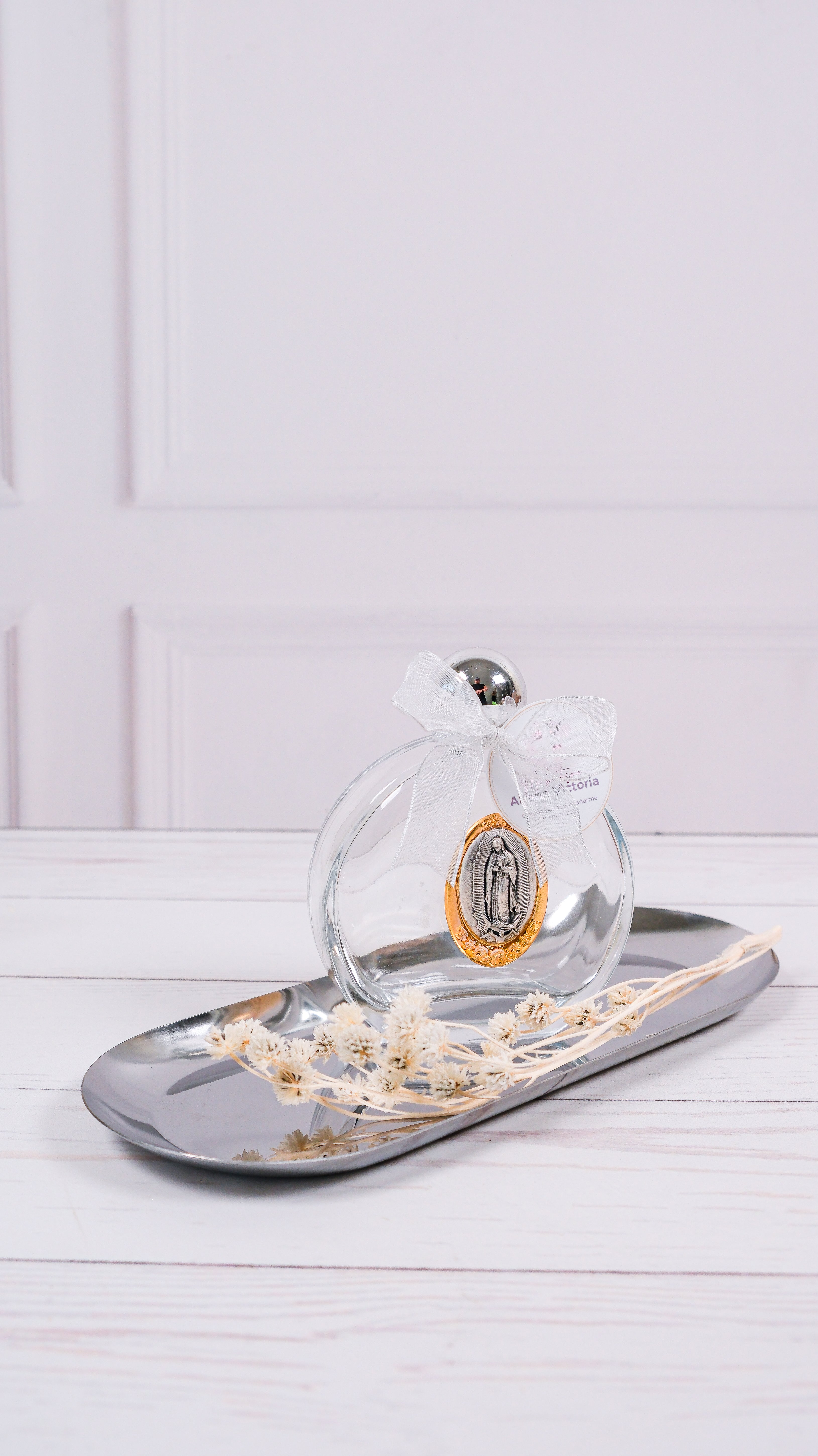 Botella para agua bendita virgen de Guadalupe plata y dorado de 120ml