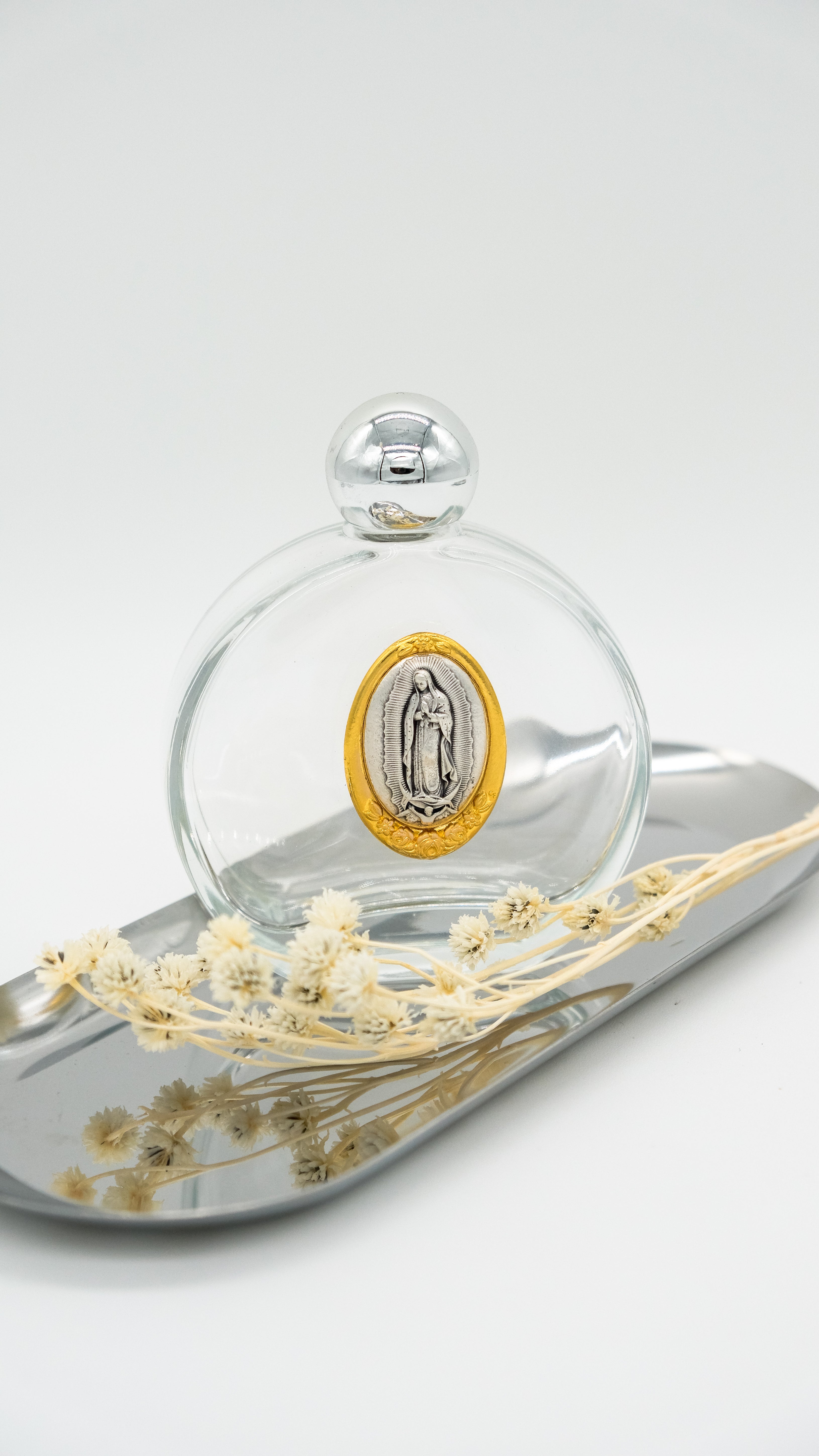 Botella para agua bendita virgen de Guadalupe plata y dorado de 120ml