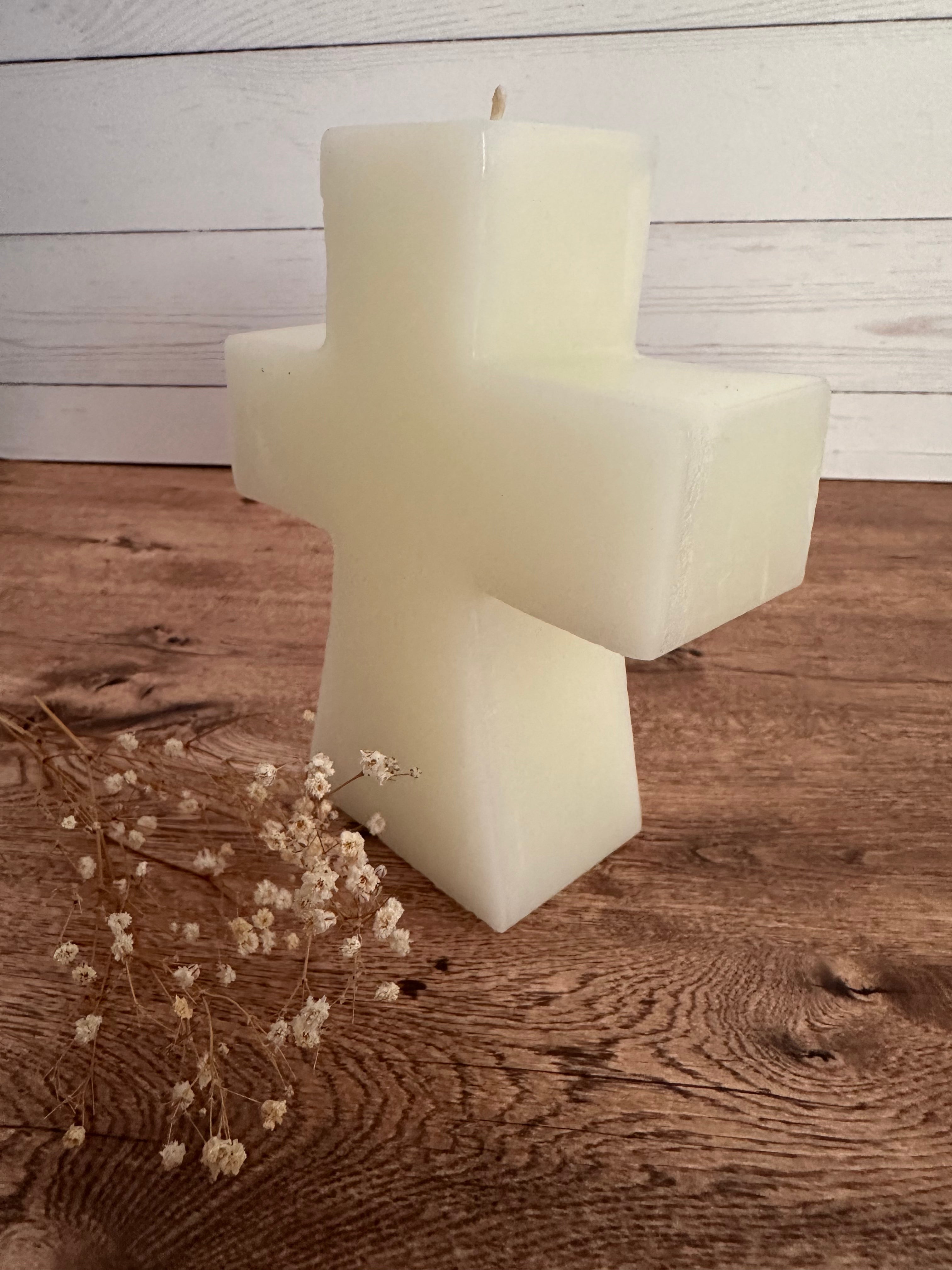 Vela en forma de cruz grande para centro de mesa