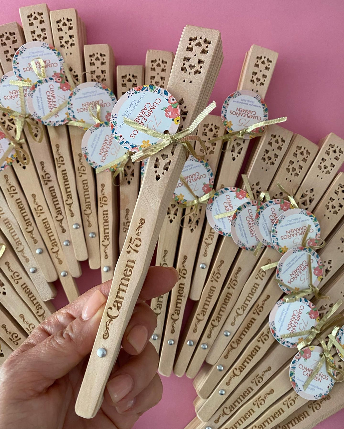 Abanico de Bambú con Grabado