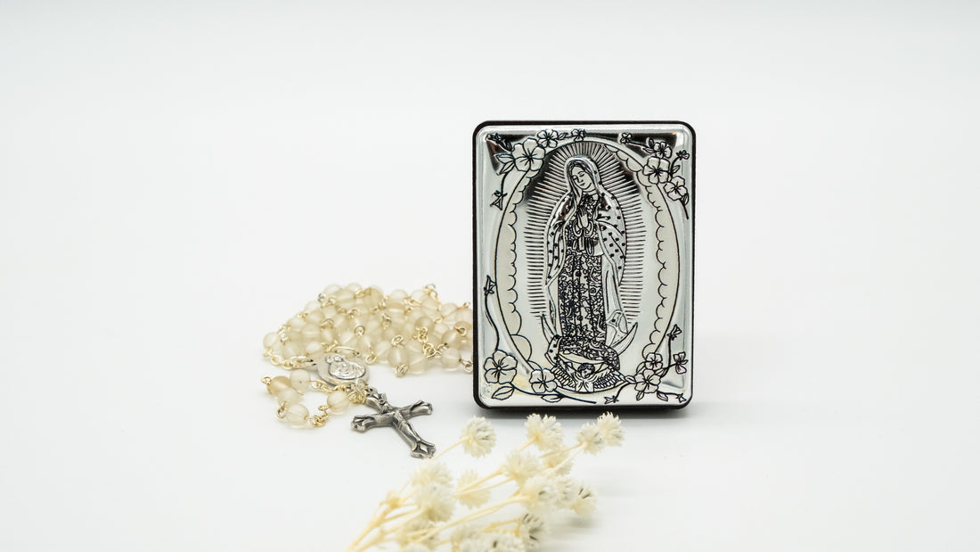 Kit Cuadro Repujado Virgen de Guadalupe con Rosario