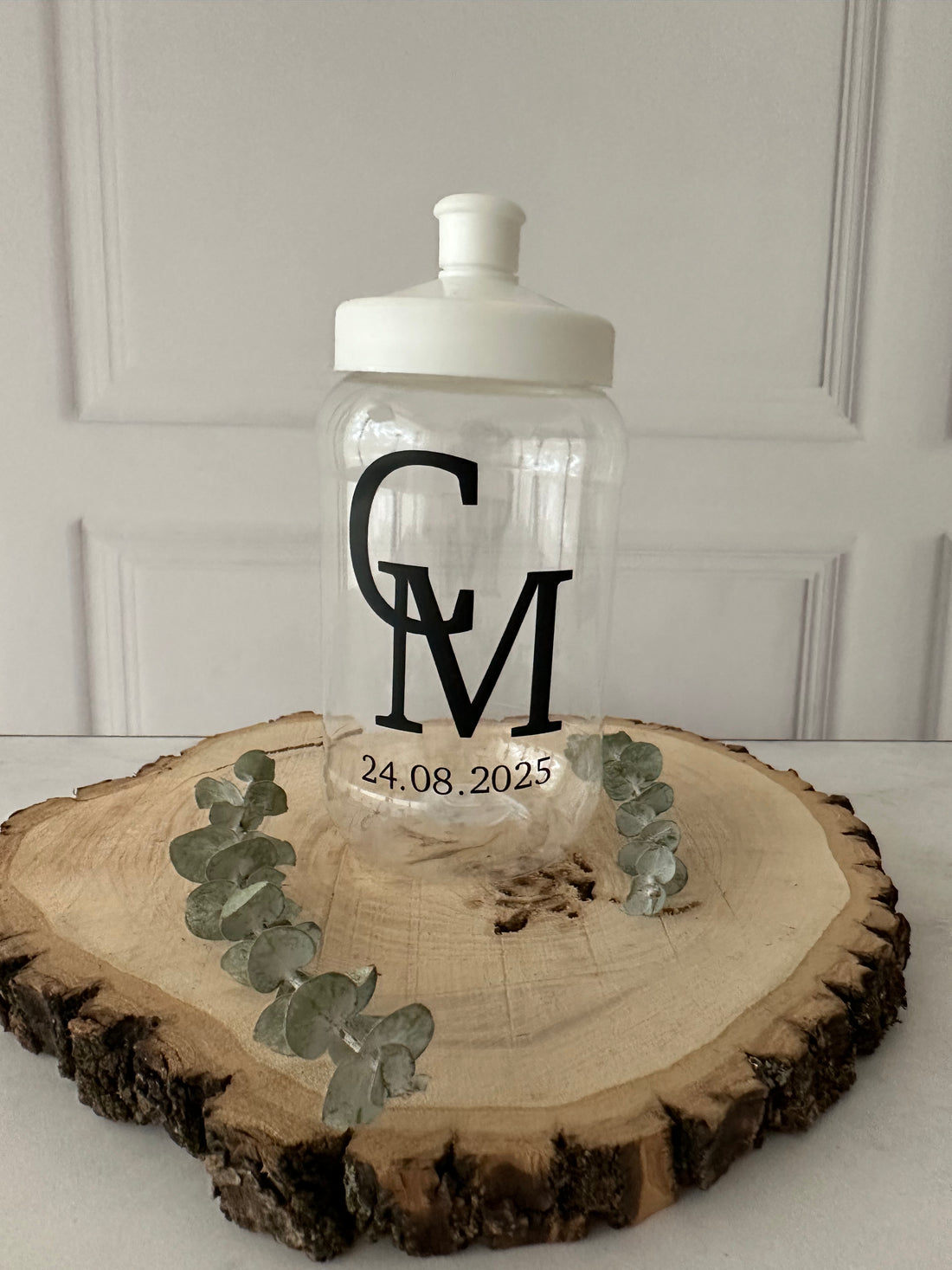 Vaso transparente con tapa tipo chupón de 500 ml.