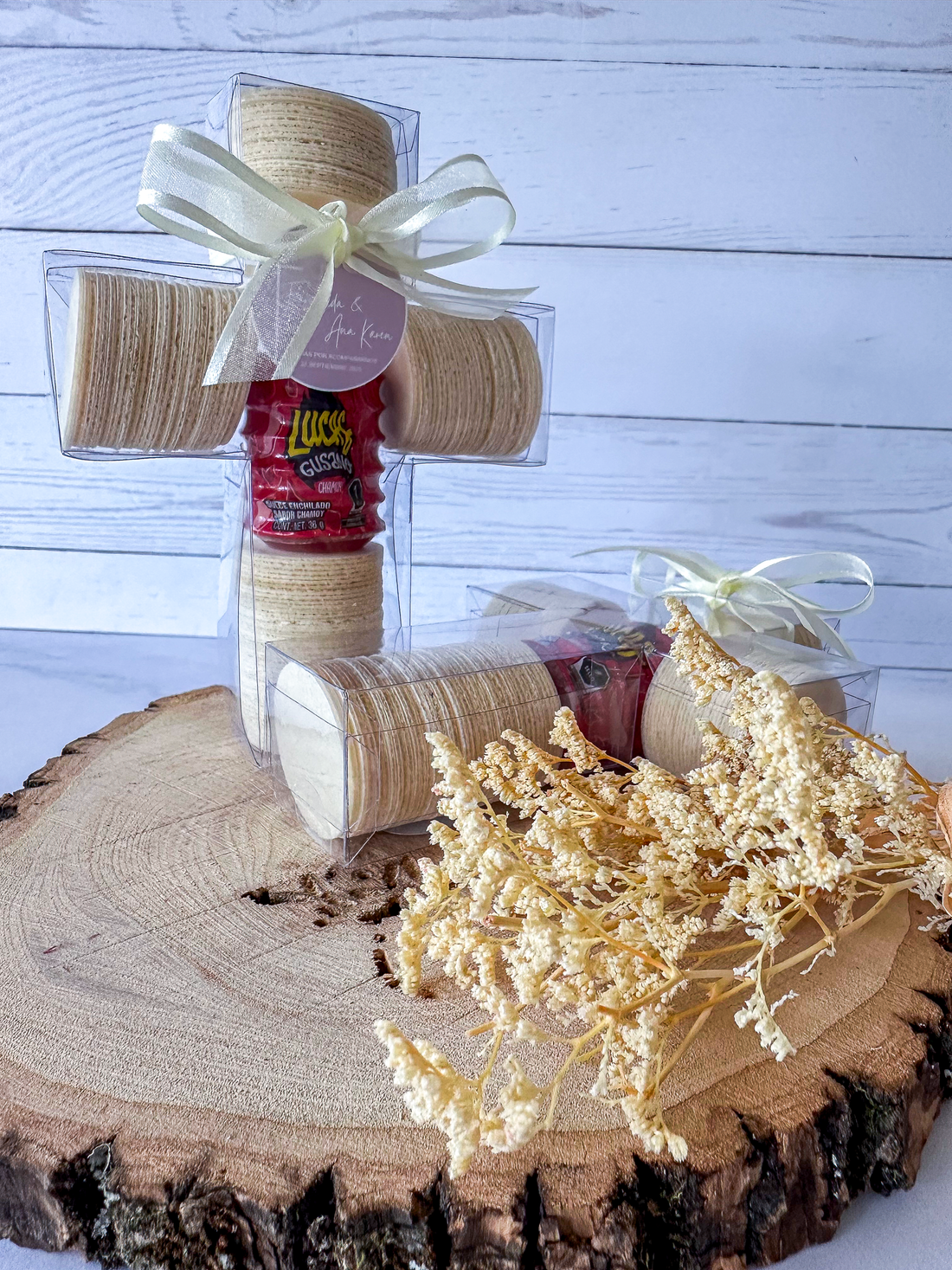 Cruz de oblea y chamoy