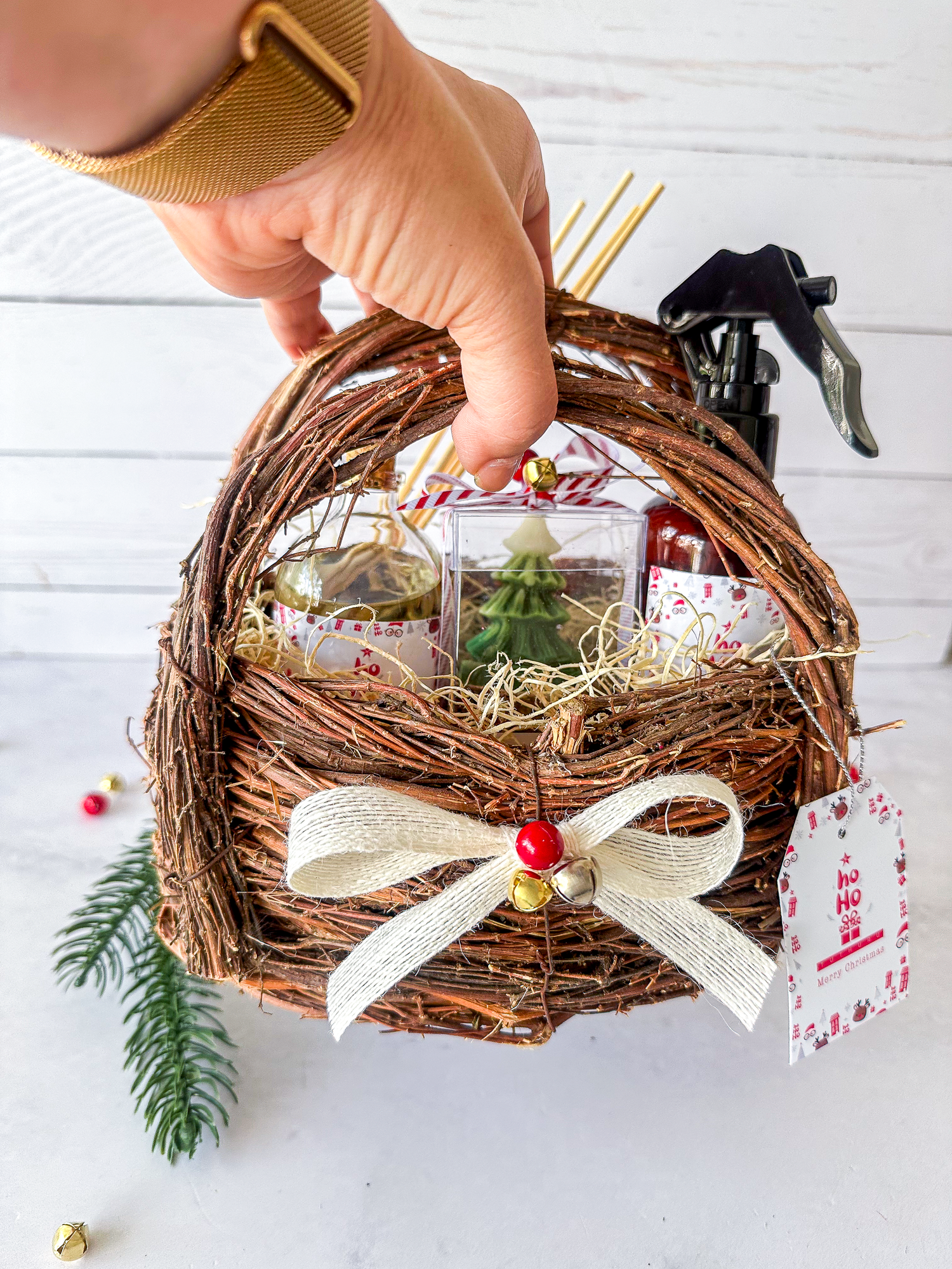 Holiday Aroma Basket